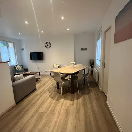 Les D Albatre, Le 02